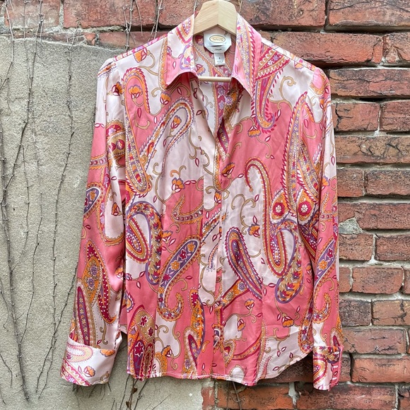 Pink paisley print long sleeve silk button down 6 - Picture 2 of 10